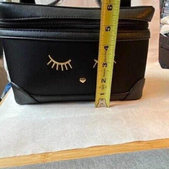 New Vegan Leather Cat Makeup Bag Duo - Picture 9 of 11